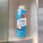 ژل شست‌وشوی بدن آبرسان سنت ایوز مدل Coconut Water & Orchid حاوی آب نارگیل و عصاره ارکیده (حجم 650 میل) - تصویر 6